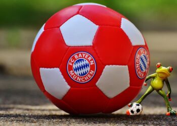 Transfer Madness: Premier League Clubs in Fierce Battle for Signature Signings